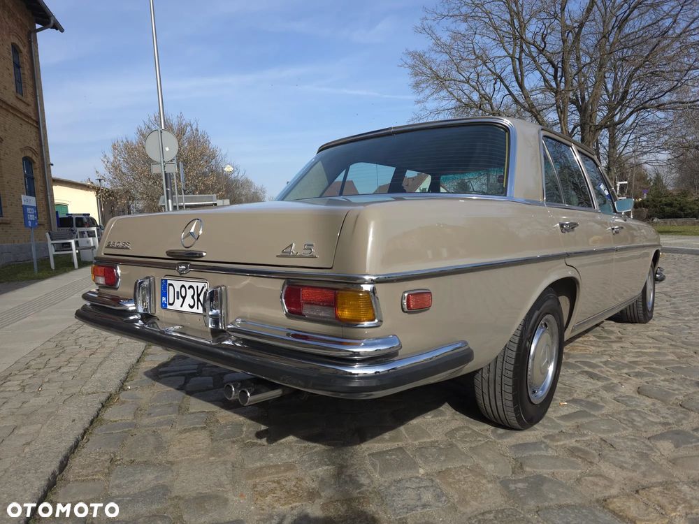 Mercedes-Benz 280 - 9
