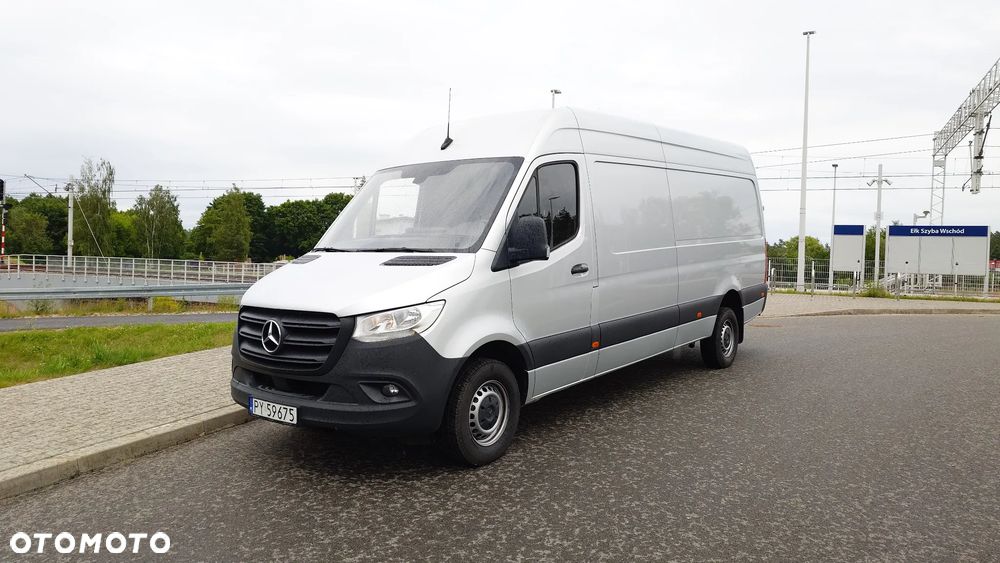 Mercedes-Benz Sprinter - 3