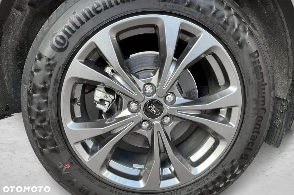 Ford Kuga 2.5P PHEV FWD ST-Line - 14