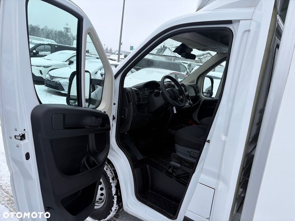 Toyota Proace MAX - 11