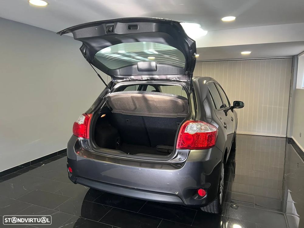 Toyota Auris 1.4 VVT-i AC - 22