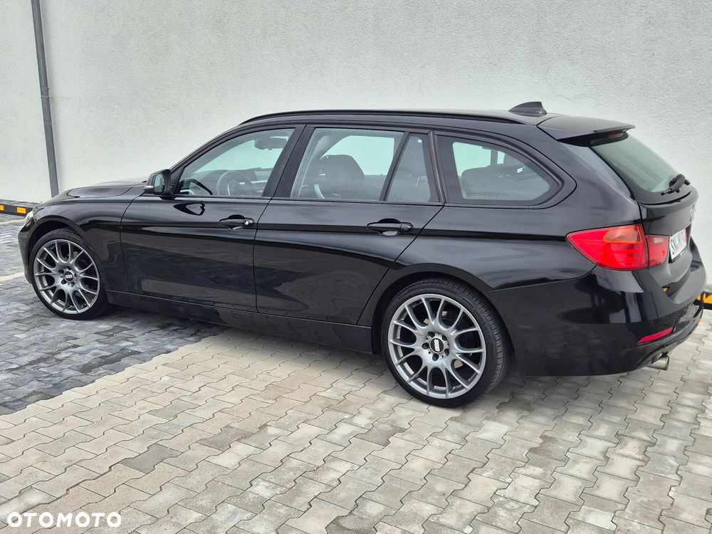 BMW Seria 3 318d DPF Edition Sport - 19