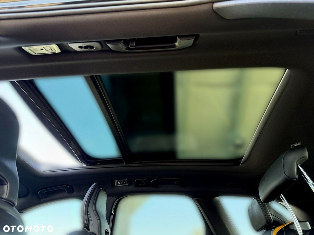 Volvo XC 60 - 21