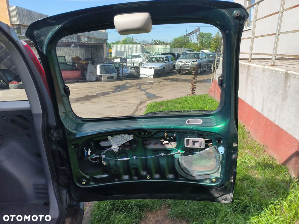 Klapa bagażnika tylna Toyota Yaris Verso - 5