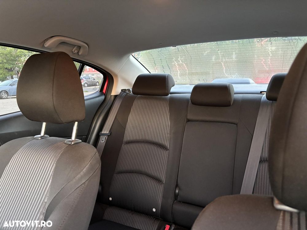 Mazda 3 CD150 Revolution - 11