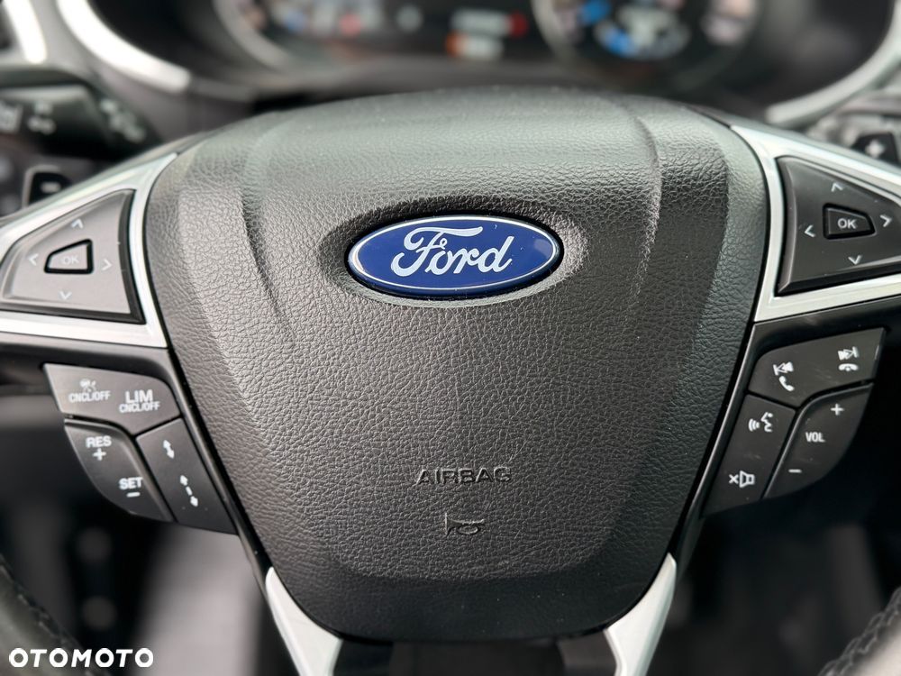 Ford Galaxy 2.0 TDCi Allrad Titanium - 17