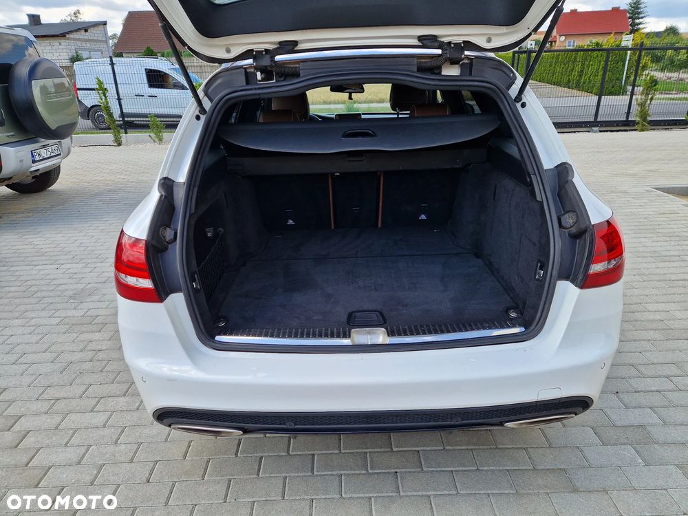 Mercedes-Benz Klasa C 400 4-Matic 9G-TRONIC - 16