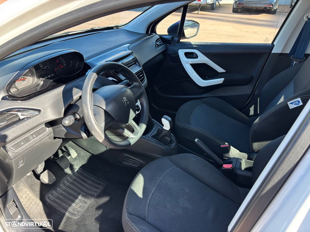 Peugeot 208 PureTech 68 Like - 6