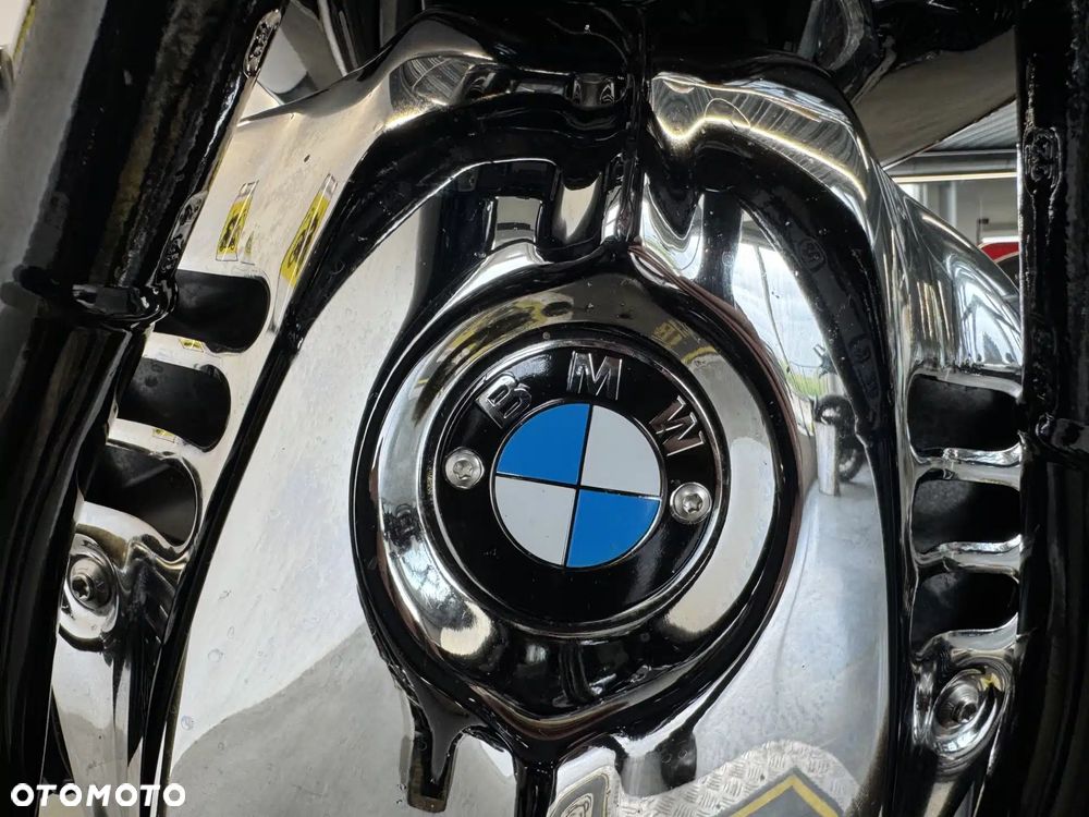 BMW R - 33