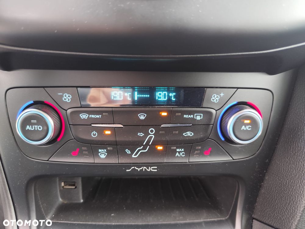 Ford Focus 1.5 EcoBoost Trend ASS - 11