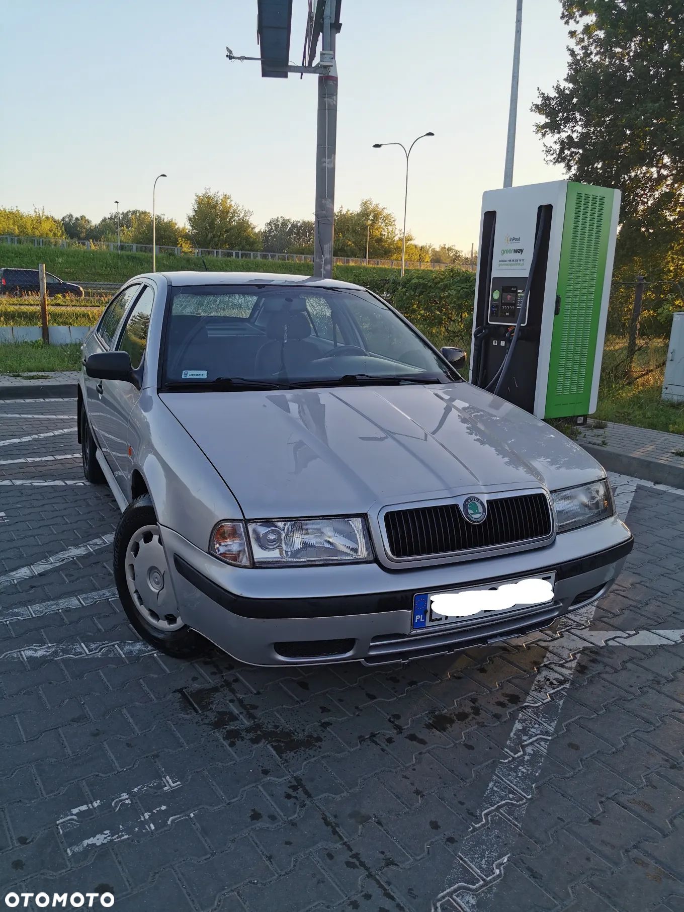 Skoda Octavia 1.6 LX - 1