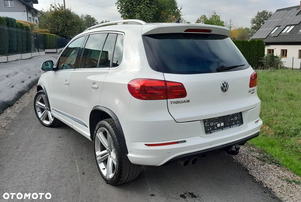 Volkswagen Tiguan - 11