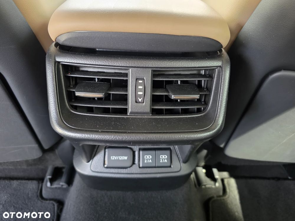Lexus ES 300h Prestige - 27