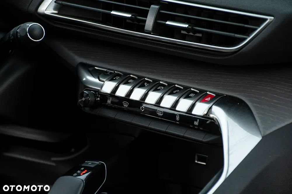 Peugeot 5008 2.0 BlueHDI GT S&S EAT8 - 19