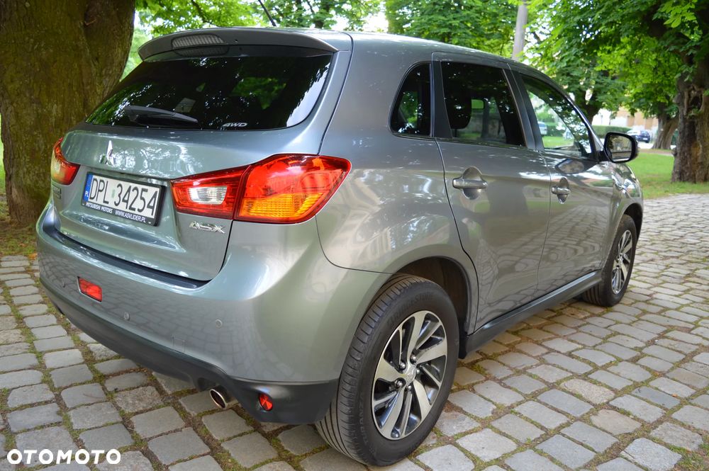 Mitsubishi ASX 1.8 DID Instyle 4WD AS&G - 17