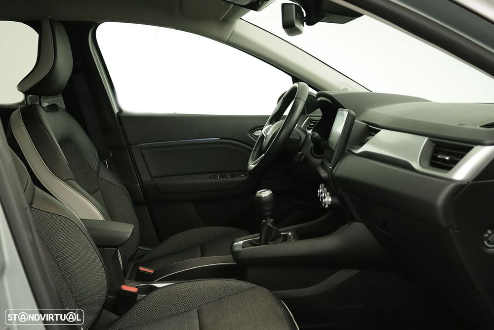 Renault Captur 1.0 TCe Techno Bi-Fuel - 22