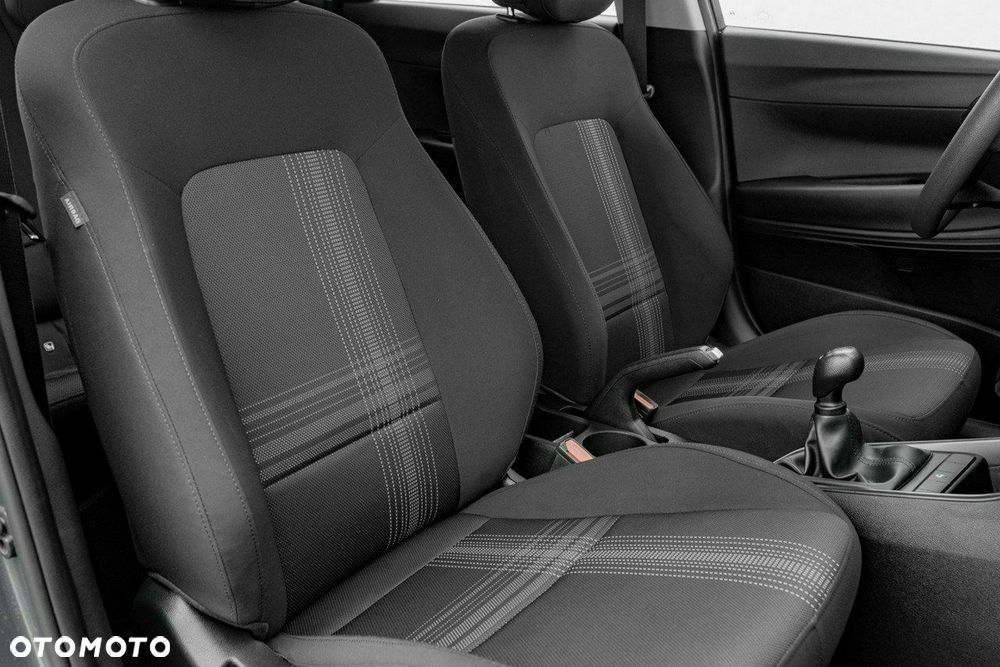 Hyundai i20 1.2 Pure - 30