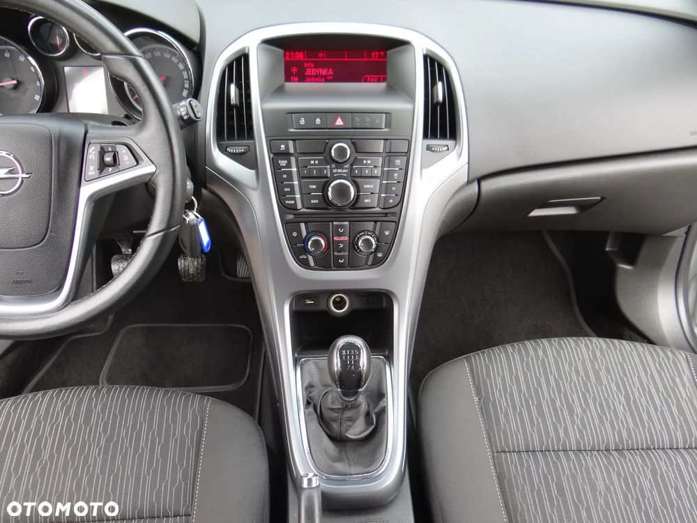 Opel Astra 1.4 EcoFLEX Edition - 29