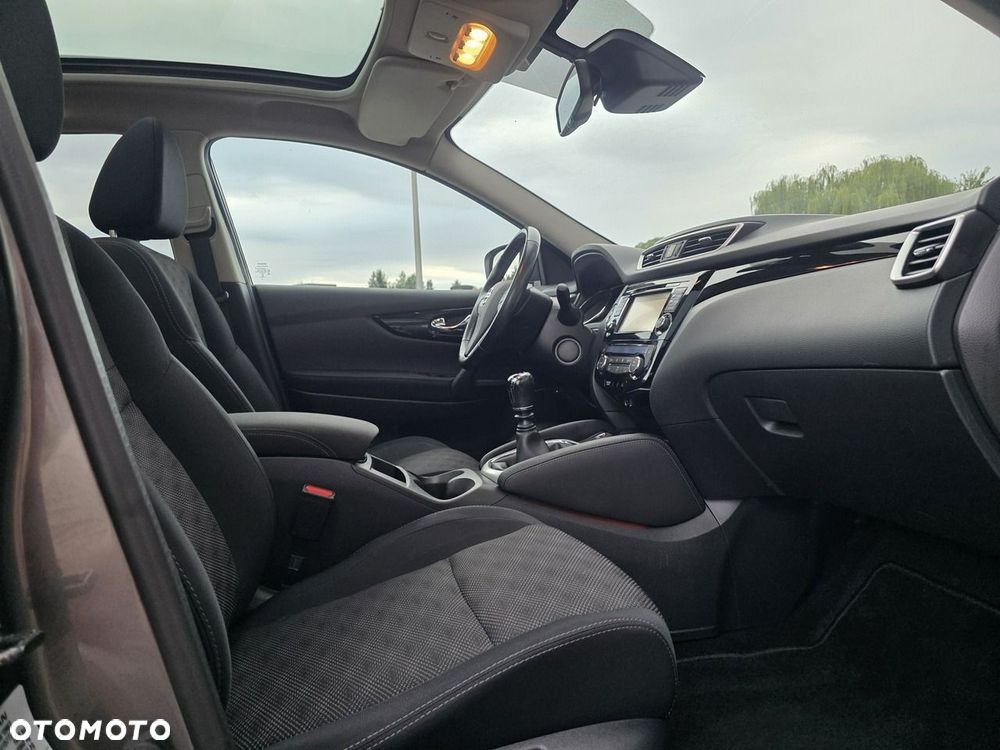 Nissan Qashqai - 14