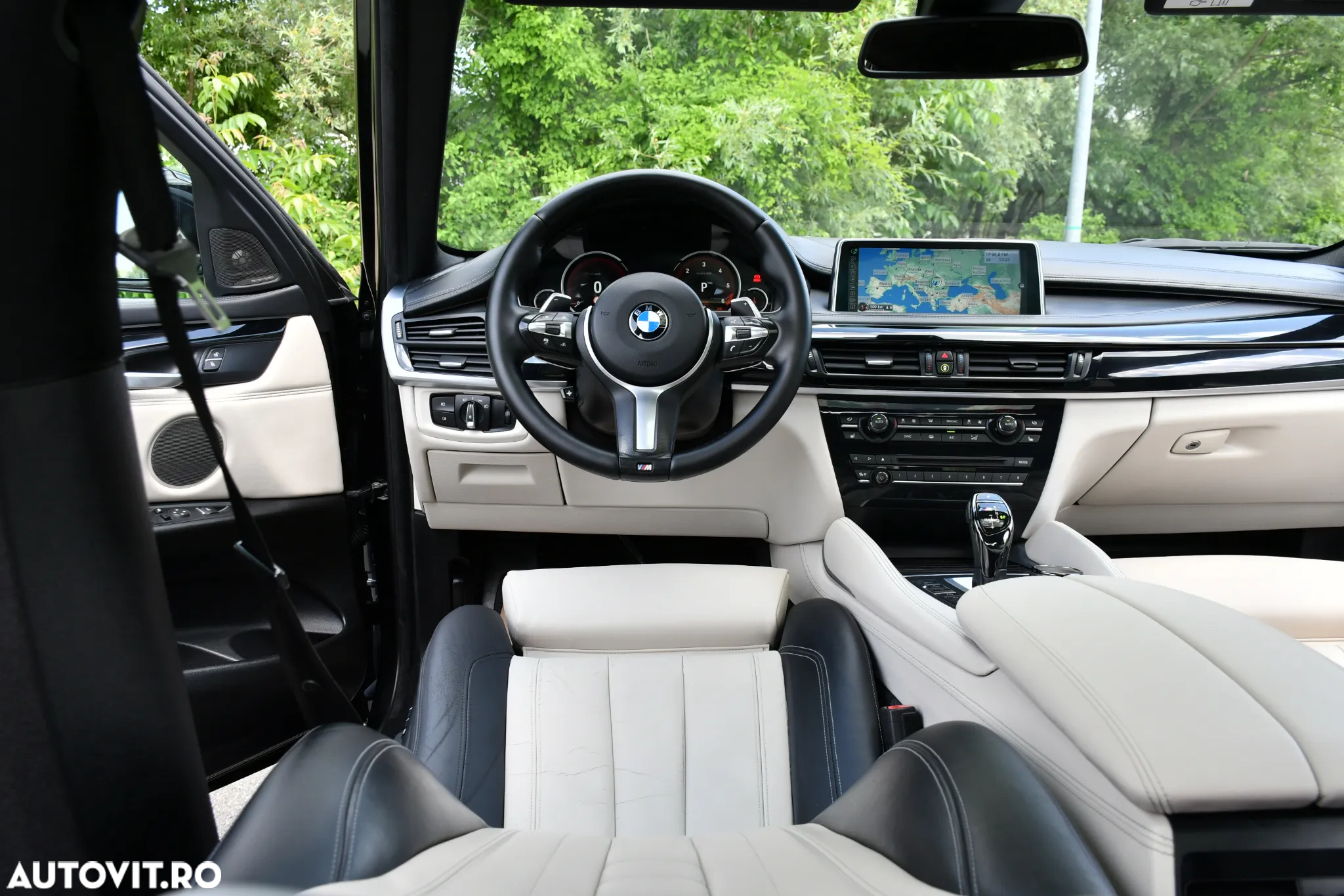 BMW X6 xDrive40d - 24