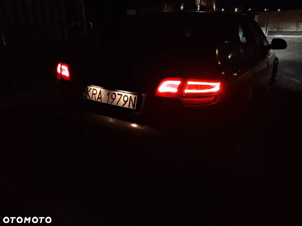 Audi A3 Allstreet ver-2-0-tdi-sportback-dpf-s-line-sportpaket-plus- - 11