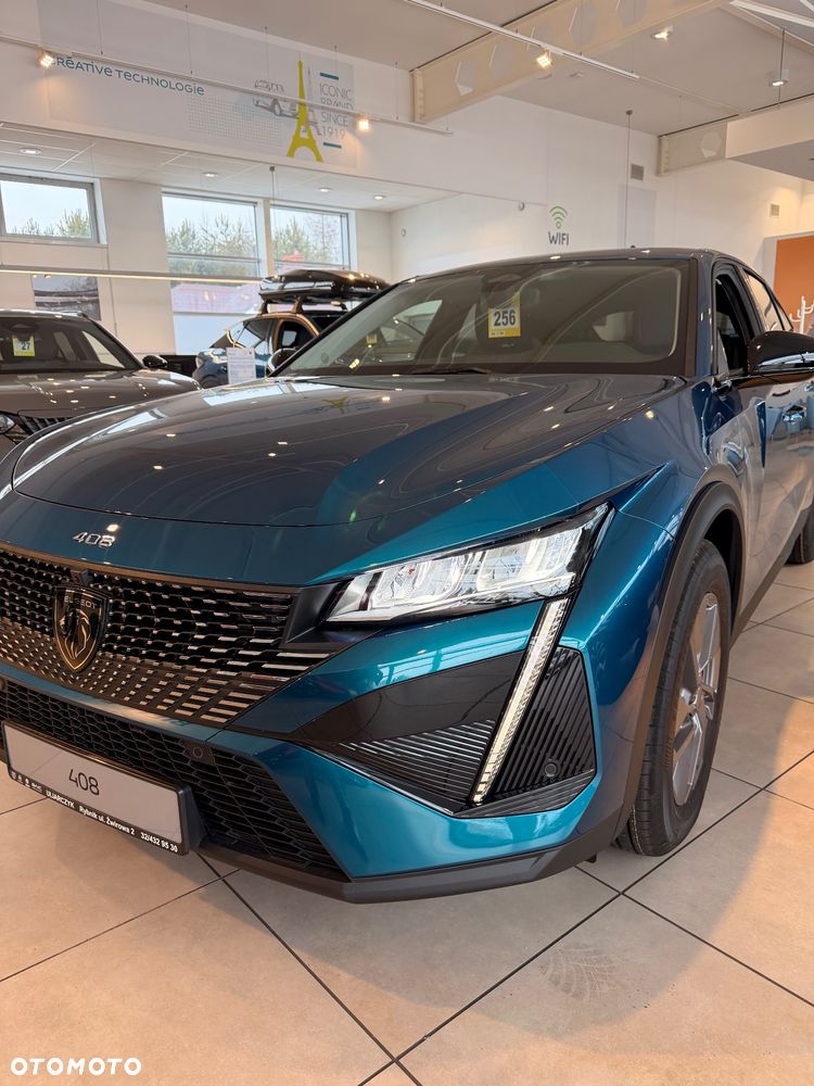 Peugeot 408 - 23