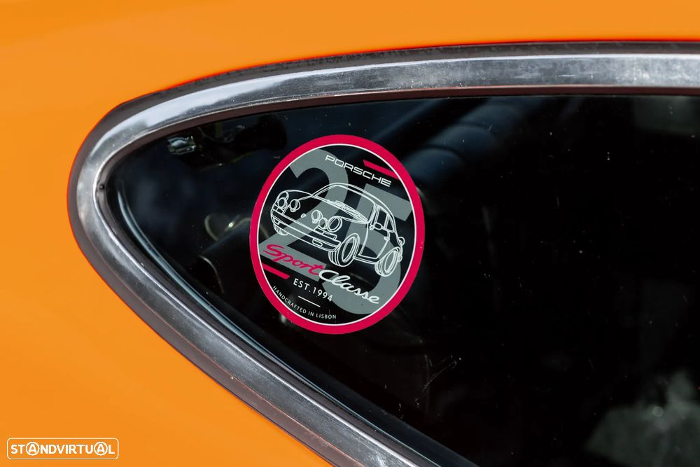 Porsche 911 Série F - 14