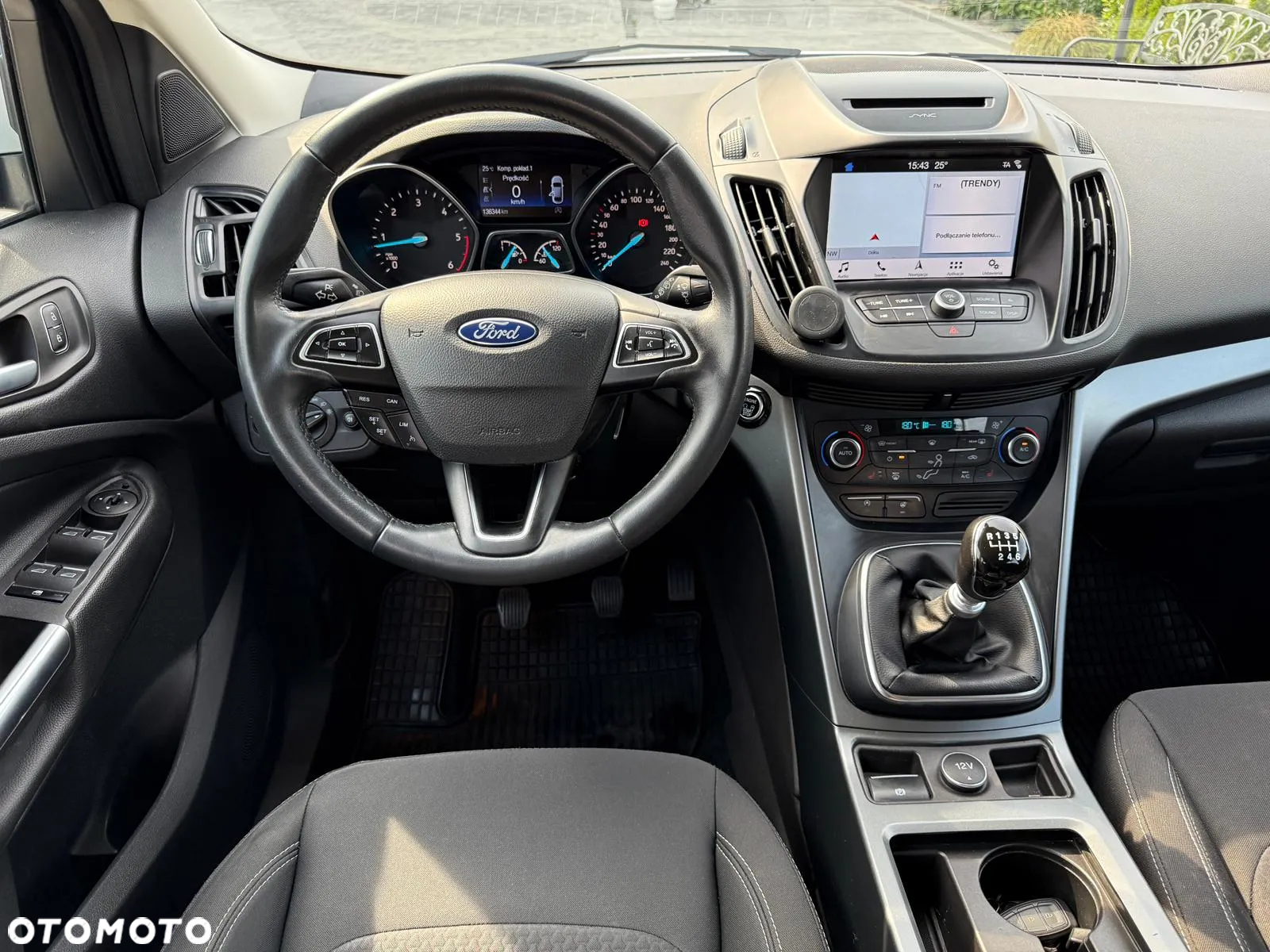 Ford Kuga 2.0 TDCi 4x4 Titanium - 16