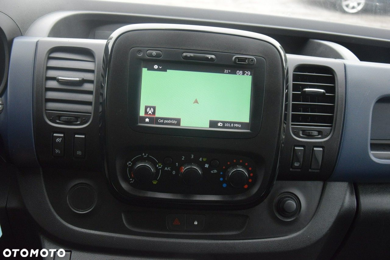 Opel Vivaro - 28