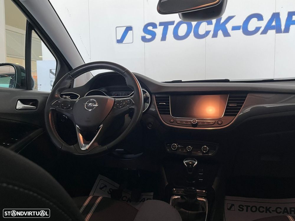 Opel Crossland 1.2 T Design & Tech - 12