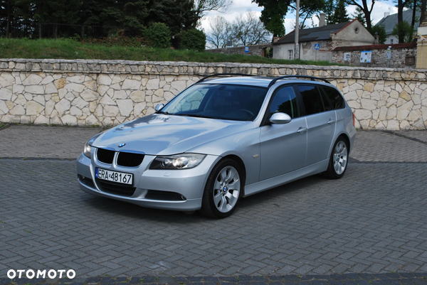 BMW Seria 3 320d DPF Touring