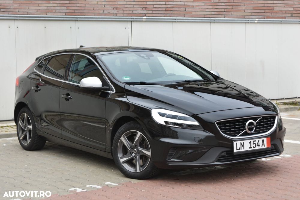 Volvo V40 D3 Aut. R-Design - 11