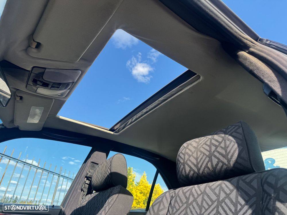 Mercedes-Benz C 220 D Elegance - 10
