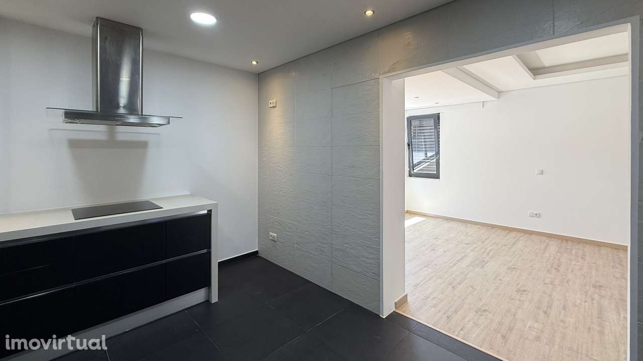 Apartamento T3 totalmente renovado em Pinhal Novo - Grande imagem: 5/19