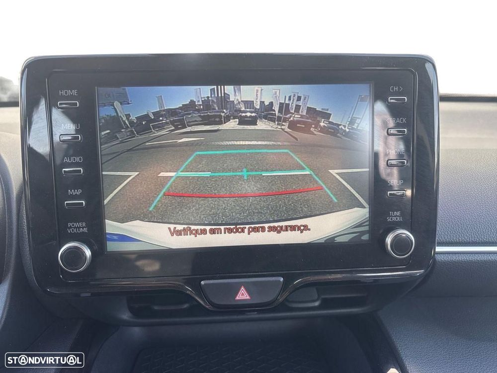 Toyota Yaris Cross 1.5 HDF Comfort Plus - 14