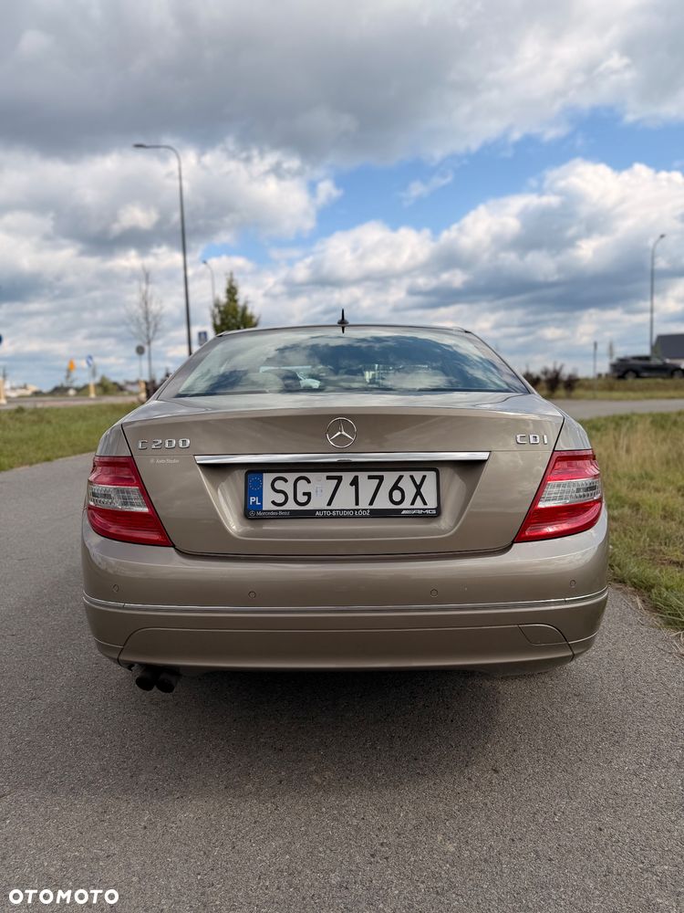Mercedes-Benz Klasa C 200 CDI BlueEff Elegance - 15