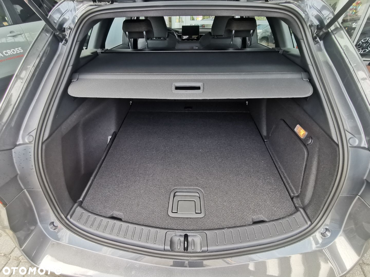 Toyota Corolla - 14