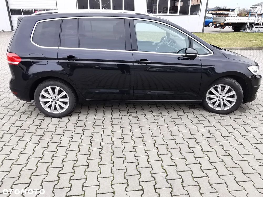 Volkswagen Touran 2.0 TDI BMT Highline DSG - 11