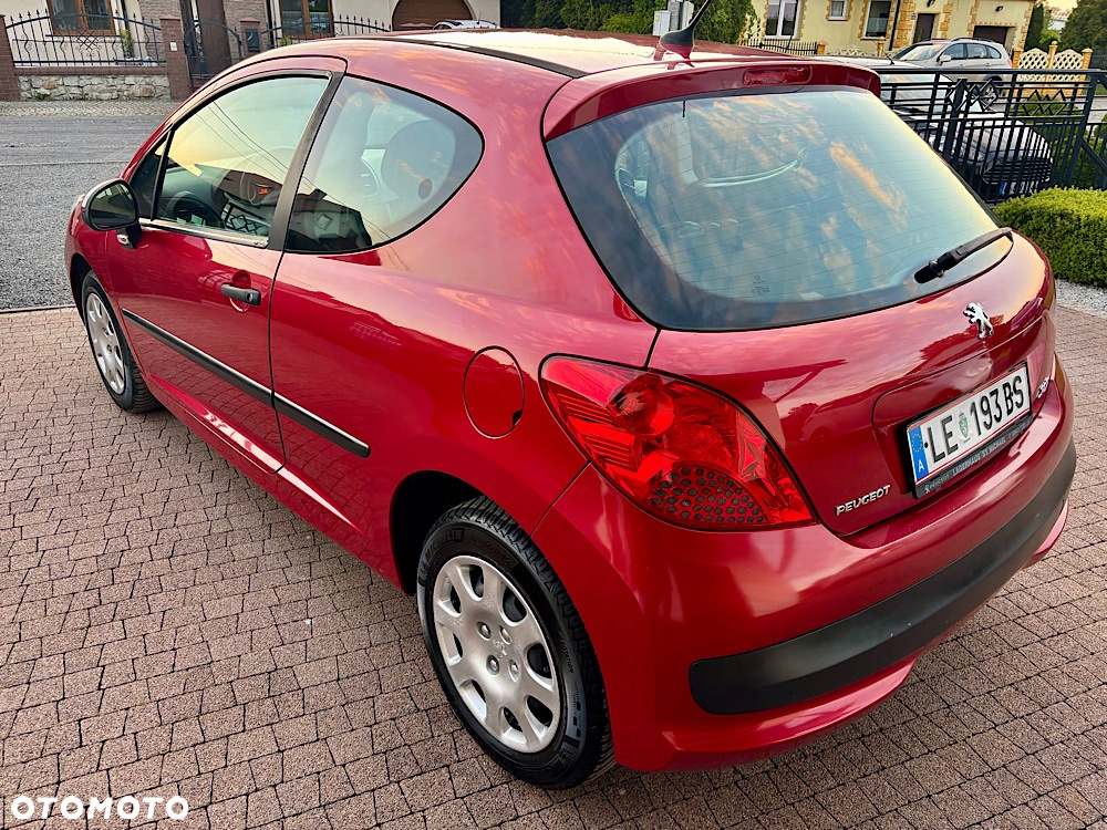 Peugeot 207 1.4 Trendy - 21