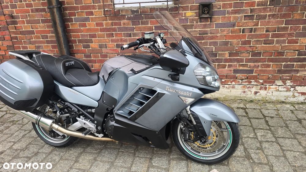Kawasaki GTR - 27