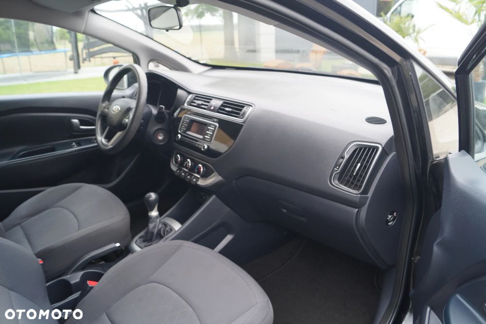 Kia Rio 1.2 Edition 7 - 22