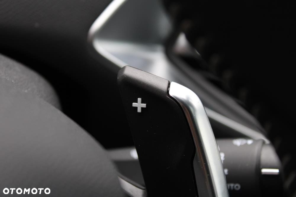 Peugeot 308 - 15