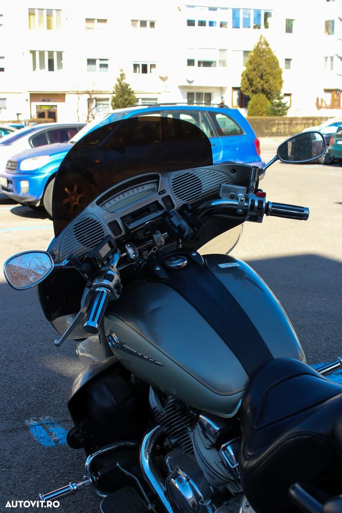 Yamaha XVZ 1300 Royal Star Venture - 12