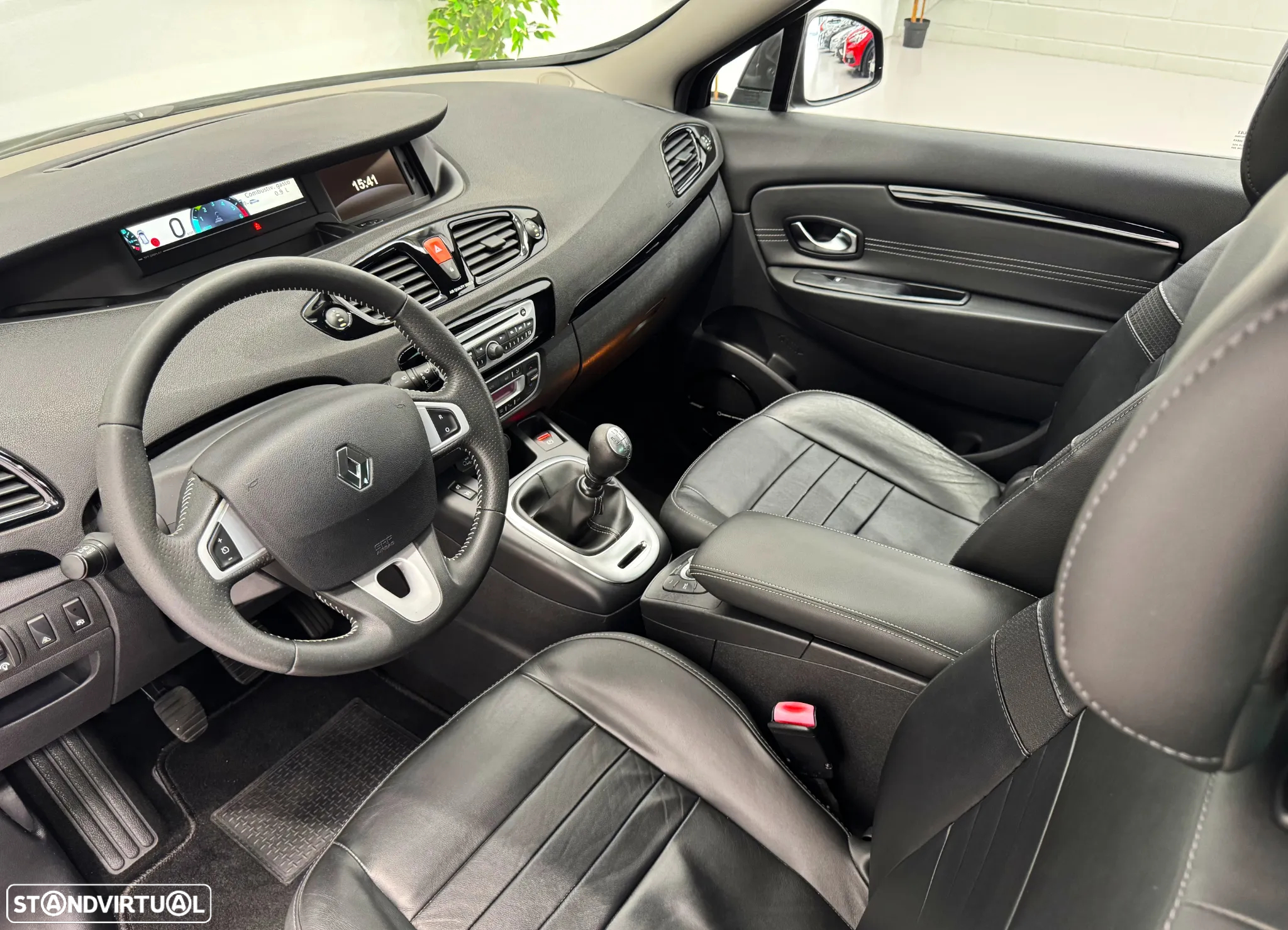 Renault Scénic 1.6 DCi Bose Edition - 21