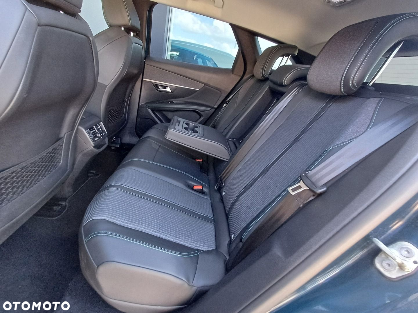 Peugeot 3008 - 34