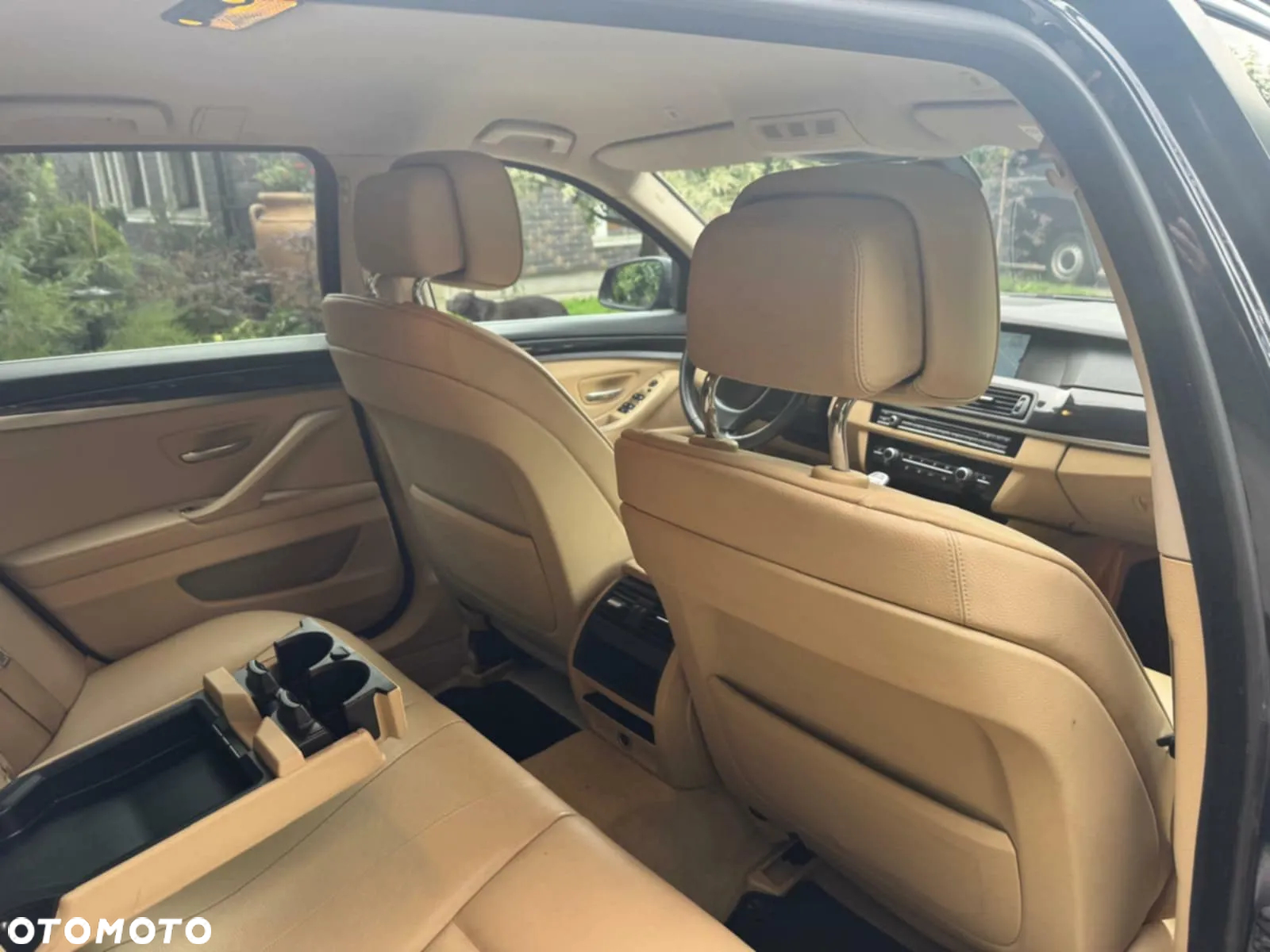BMW Seria 5 520d Touring - 9