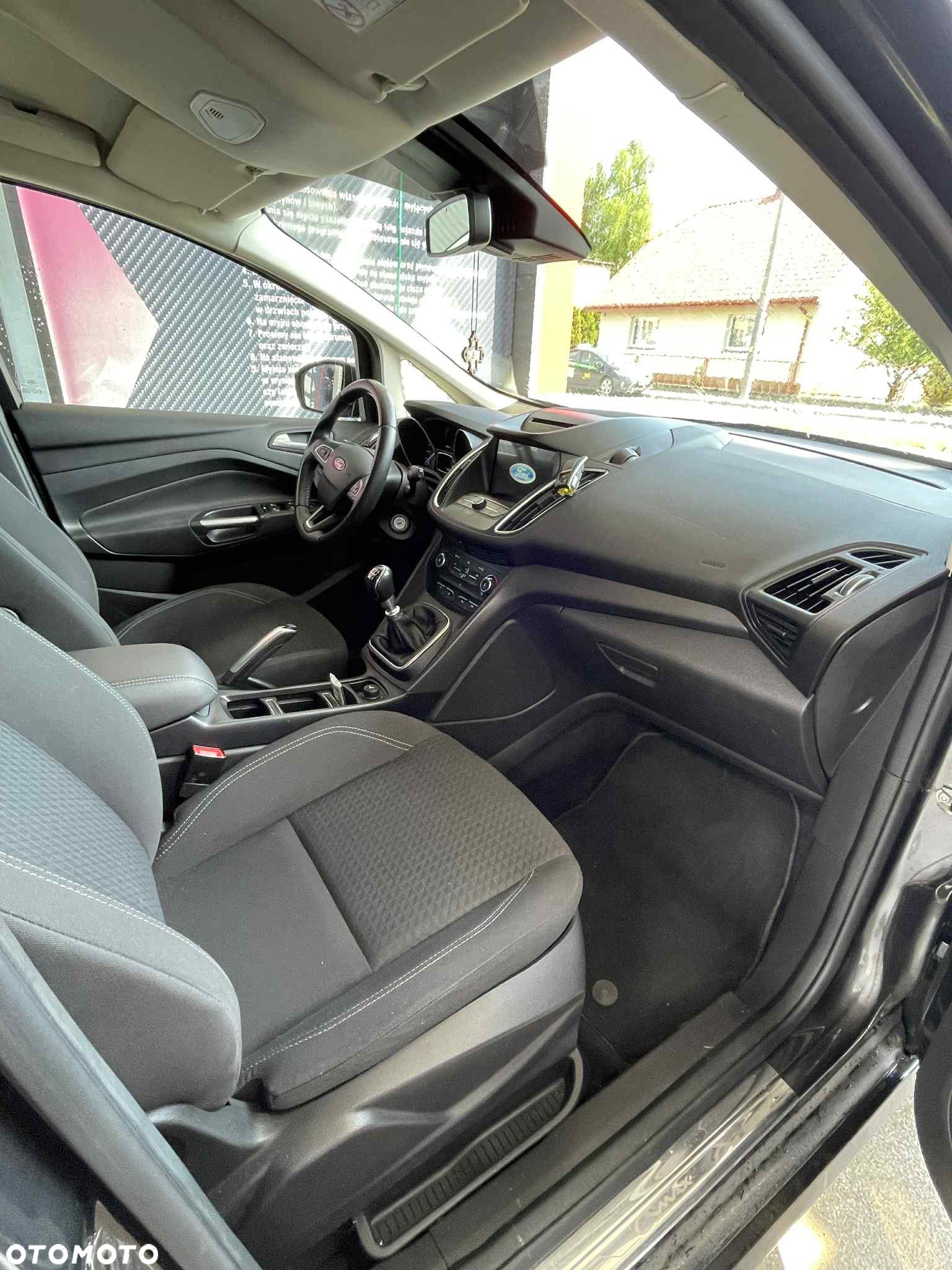 Ford C-MAX 1.5 TDCi Titanium - 8