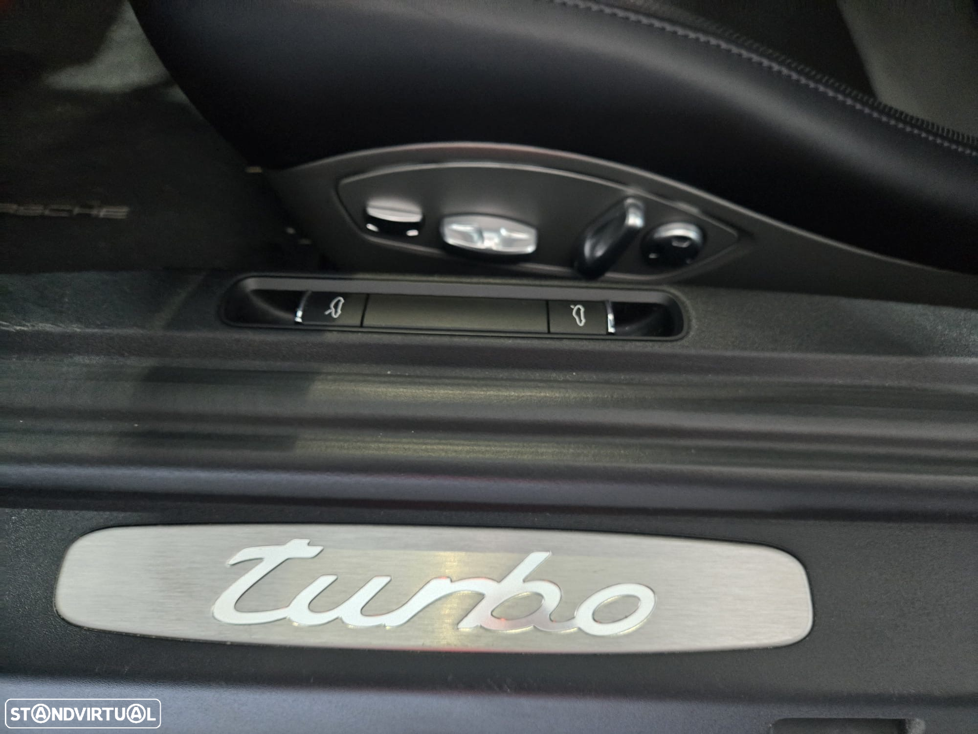 Porsche 911 (991) Turbo PDK - 20