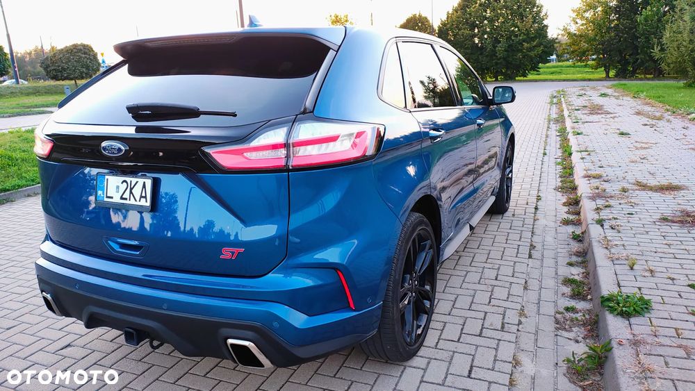 Ford Edge - 4
