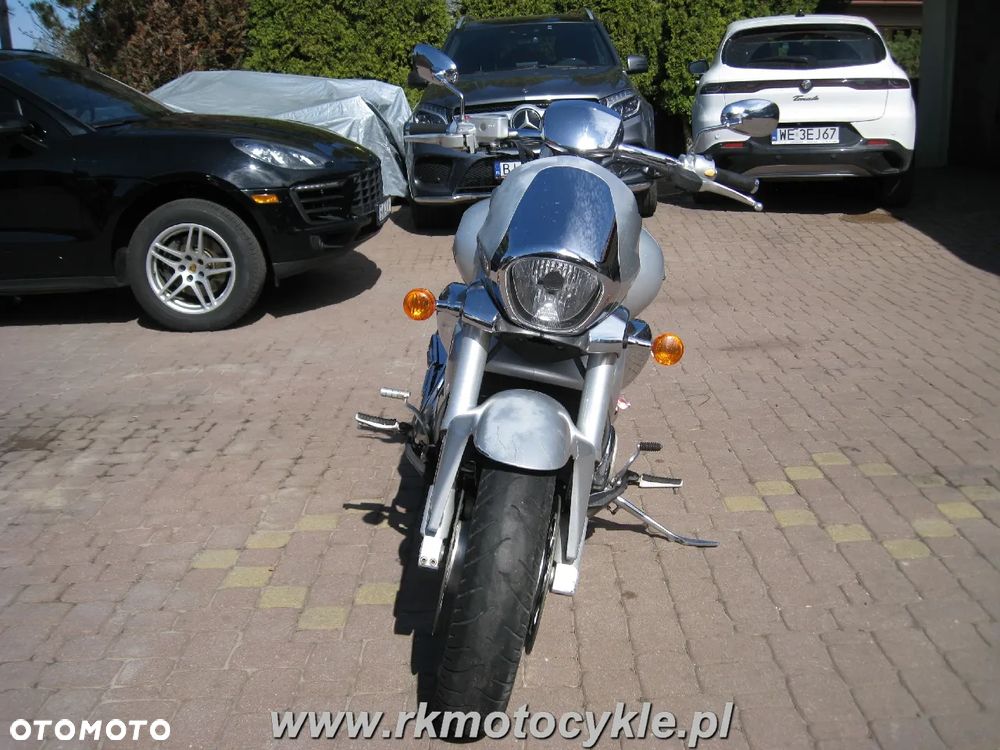 Suzuki Boulevard - 8